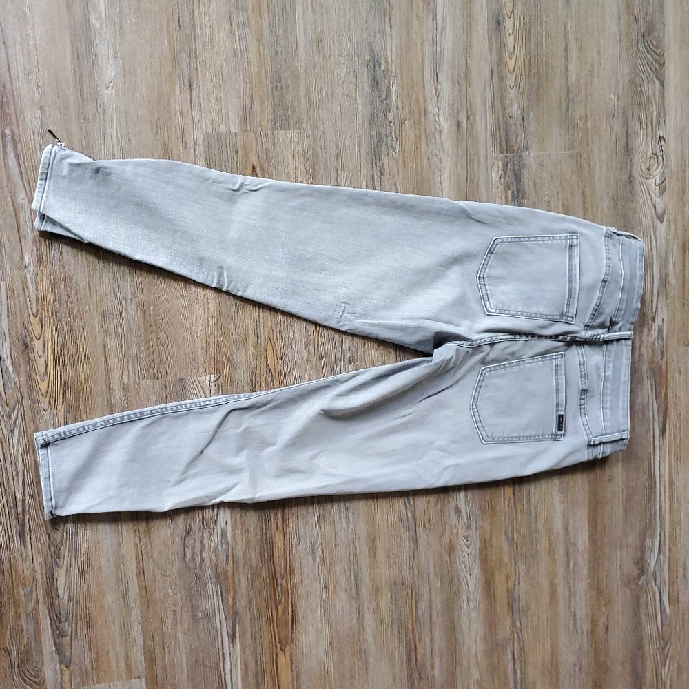 White House Black Market Women's Jeans